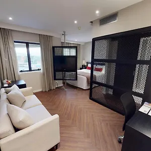 Estanplaza Funchal Faria Lima São Paulo
